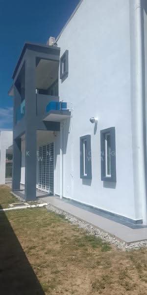 Rumah Berkembar untuk Dijual di Penampang (Sabah) - KEN CHONG WEI HWA - Exterior - PropertyGuru.com.my