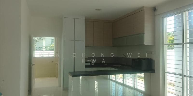 Rumah Berkembar untuk Dijual di Penampang (Sabah) - KEN CHONG WEI HWA - Kitchen - PropertyGuru.com.my