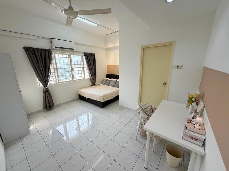Condominium for Rent at Endah Ria - Yi Jun - Bedroom - PropertyGuru.com.my