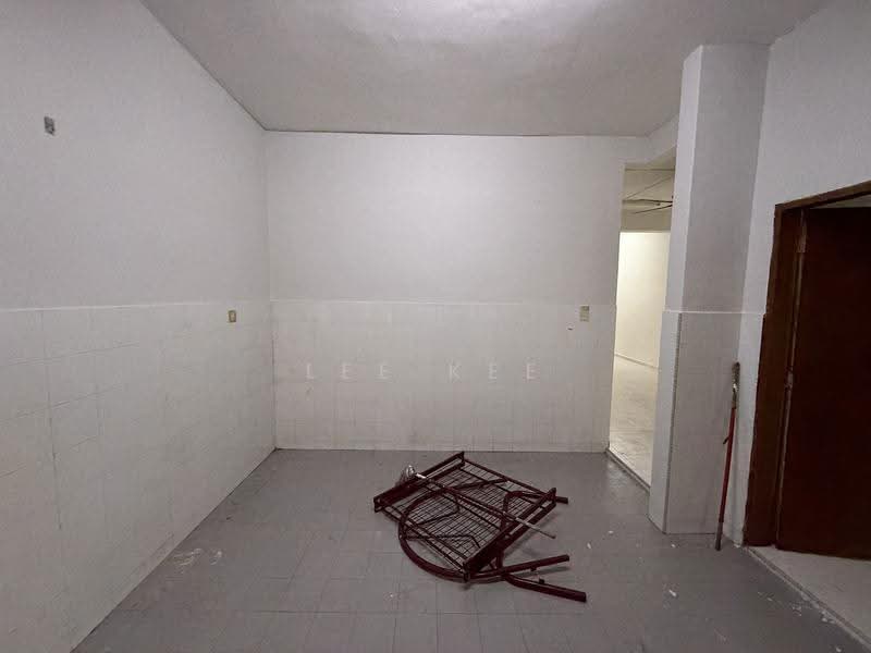 2-storey Terraced House for Sale in Taman Pantai Baru (Batu Pahat) - Lee Kee - Interior - PropertyGuru.com.my