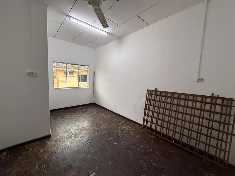 2-storey Terraced House for Sale in Taman Pantai Baru (Batu Pahat) - Lee Kee - Interior - PropertyGuru.com.my