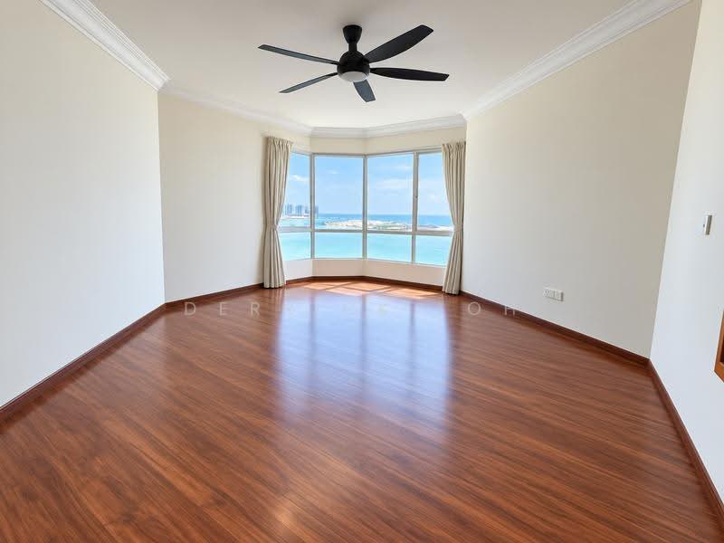 Kondominium untuk Dijual di Gurney Beach Resort - Derrick Loh - View - PropertyGuru.com.my