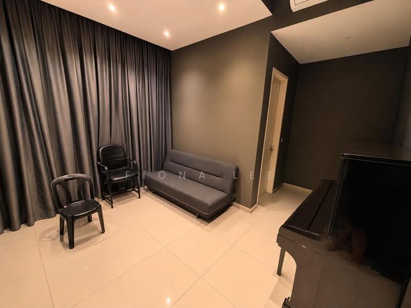 Semi-Detached House for Sale in Kota Kemuning (Shah Alam) - Fiona Lee - Living Room - PropertyGuru.com.my