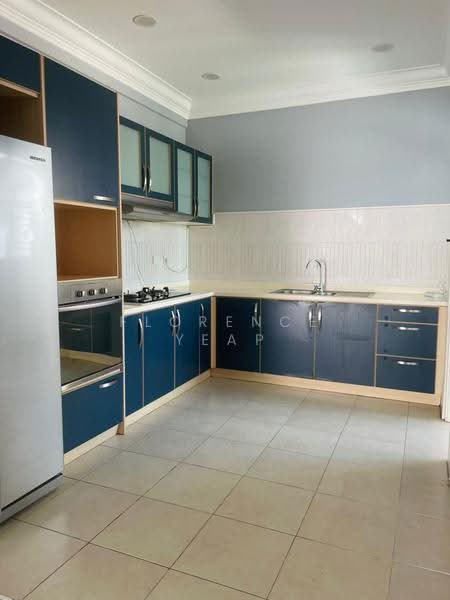 Kondominium untuk Dijual di Bayswater Resort Condominium - FLORENCE YEAP - Kitchen - PropertyGuru.com.my