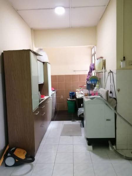 Apartment for Sale at Pangsapuri Putra Impian - ITA AHMAT - Kitchen - PropertyGuru.com.my