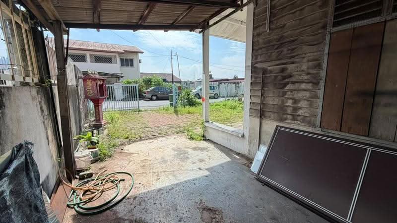 Rumah Teres untuk Dijual di Jinjang Utara (Jinjang) - Nic Low - Exterior - PropertyGuru.com.my