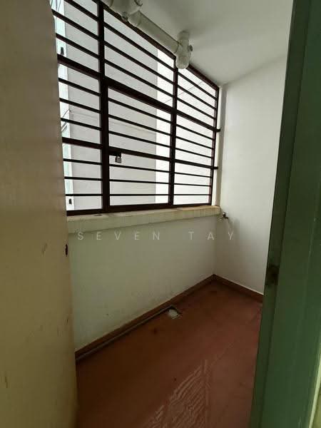 Pangsapuri untuk Disewa di Bistari Impian Apartment - Seven Tay - Balcony - PropertyGuru.com.my