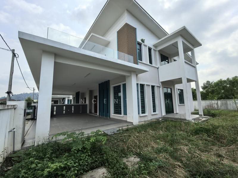 Rumah Berkembar untuk Dijual di Taman Merak (Bukit Baru) - Vincent Teh - PropertyGuru.com.my