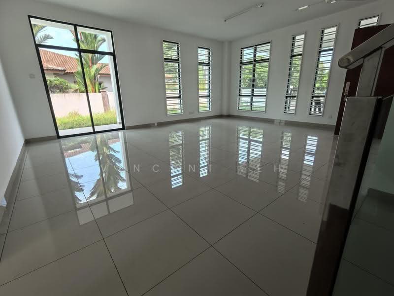 Rumah Berkembar untuk Dijual di Taman Merak (Bukit Baru) - Vincent Teh - PropertyGuru.com.my