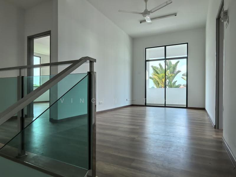 Rumah Berkembar untuk Dijual di Taman Merak (Bukit Baru) - Vincent Teh - PropertyGuru.com.my