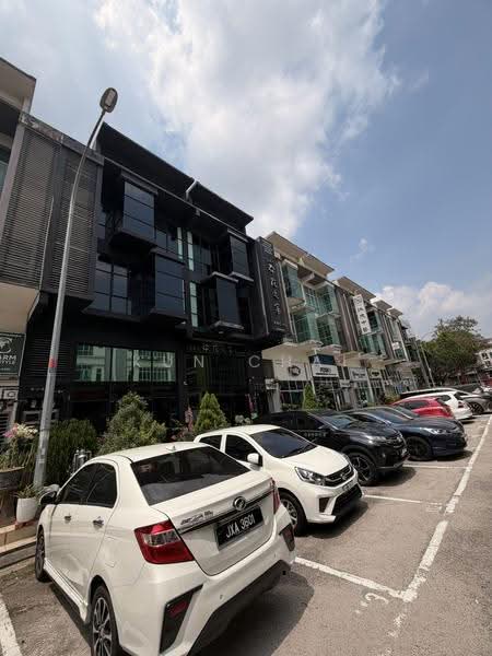Shop / Office for Sale in Pusat Perdagangan Danga Utama (Johor Bahru) - Kun Chai - Exterior - PropertyGuru.com.my