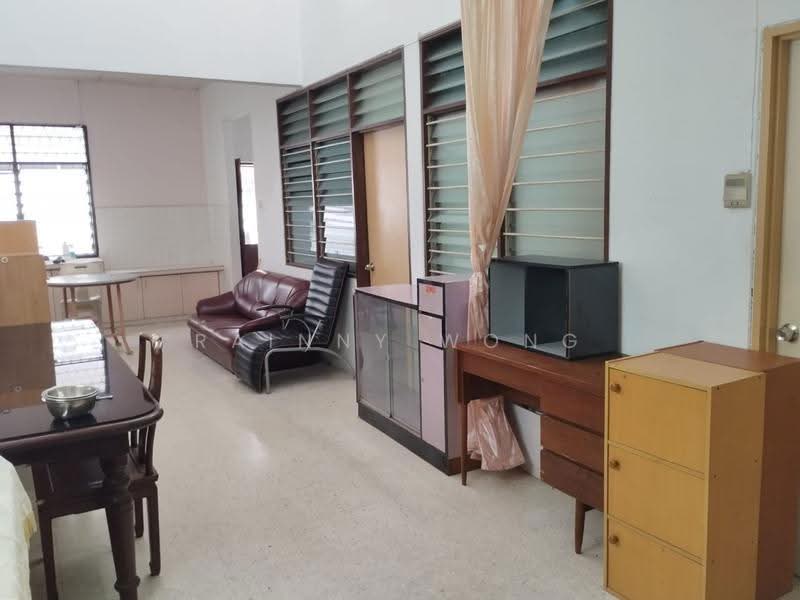 Terraced House for Rent in Bandar Baru Air Itam (Farlim) (Air Hitam) - Rainny Wong - Living Room - PropertyGuru.com.my