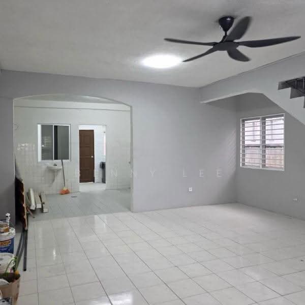 2-storey Terraced House for Rent in Kajang (Selangor) - Benny Lee - Living Room - PropertyGuru.com.my