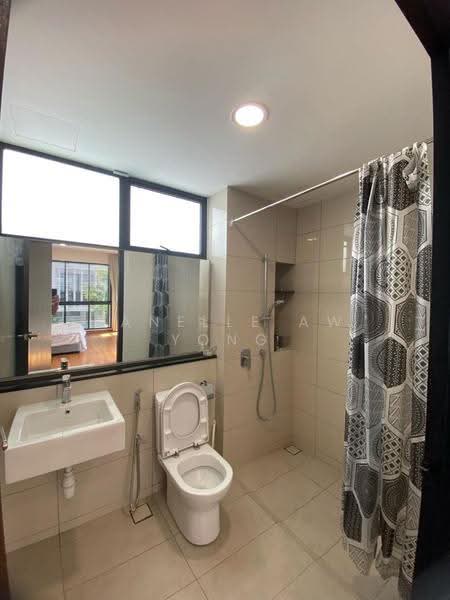 Rumah Teres 3-Tingkat untuk Disewa di Masai (Johor) - Janelle Aw Yong - Bathroom - PropertyGuru.com.my