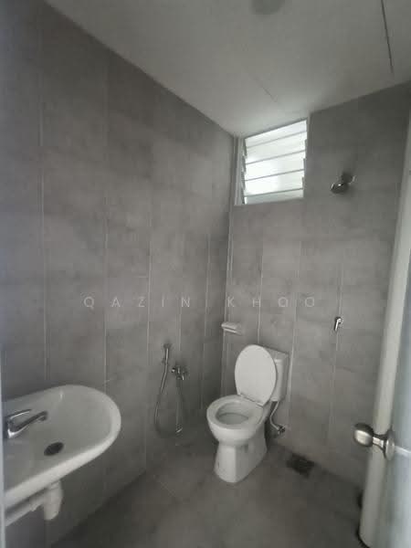 Apartment for Rent at Residensi Falim (PR1MA Falim) - Qazin Khoo - Bathroom - PropertyGuru.com.my