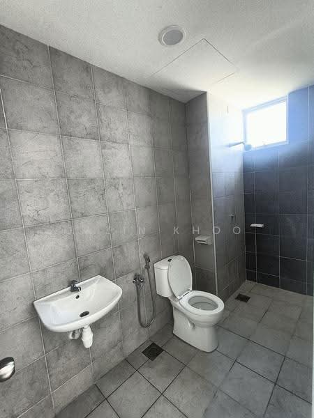 Apartment for Rent at Residensi Falim (PR1MA Falim) - Qazin Khoo - Bathroom - PropertyGuru.com.my