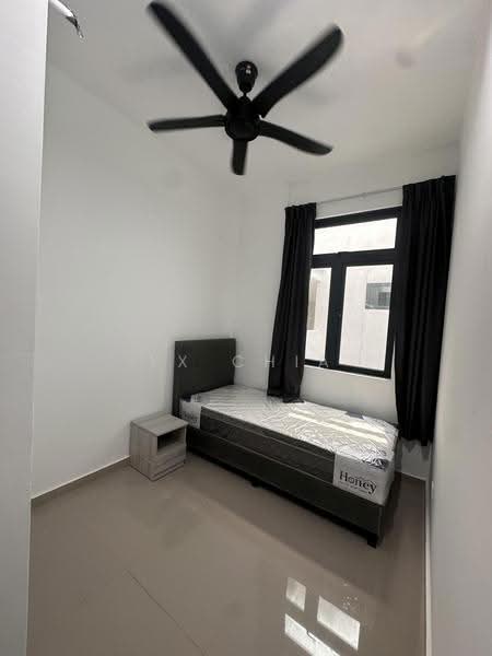 Kediaman Servis untuk Disewa di Serviced Residence @ The Louvre @ Country Heights - YX Chia - Bedroom - PropertyGuru.com.my