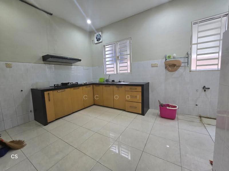 Rumah Berkembar untuk Dijual di Taman Segar Indah (Butterworth) - CC Ooi - Kitchen - PropertyGuru.com.my
