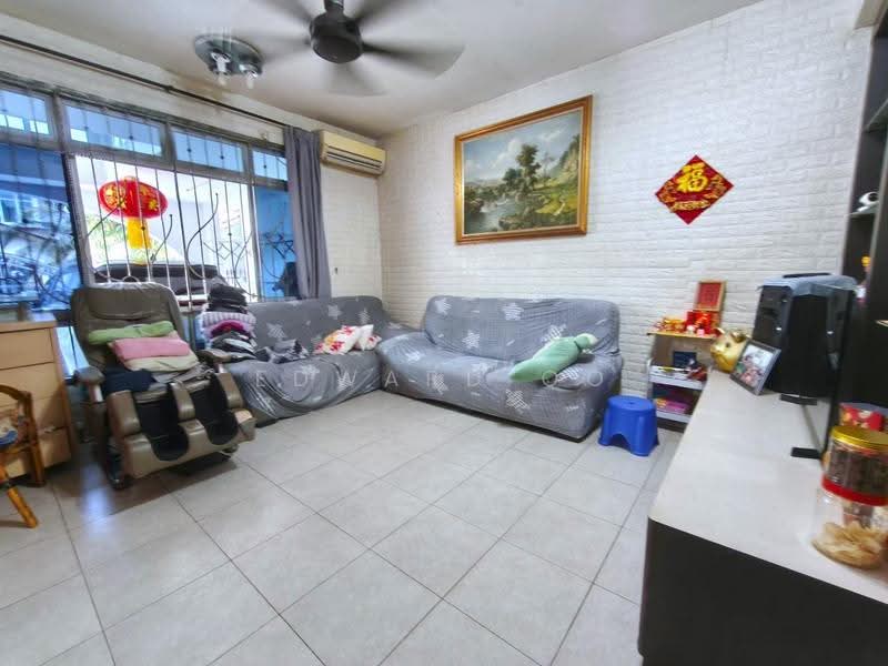 Rumah Teres 2-Tingkat untuk Dijual di Taman Skudai Indah (Skudai) - Edward Oo - Living Room - PropertyGuru.com.my