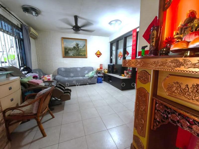 Rumah Teres 2-Tingkat untuk Dijual di Taman Skudai Indah (Skudai) - Edward Oo - Living Room - PropertyGuru.com.my