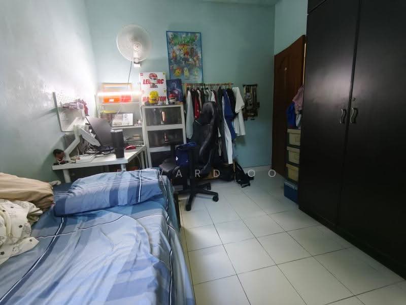 Rumah Teres 2-Tingkat untuk Dijual di Taman Skudai Indah (Skudai) - Edward Oo - Bedroom - PropertyGuru.com.my