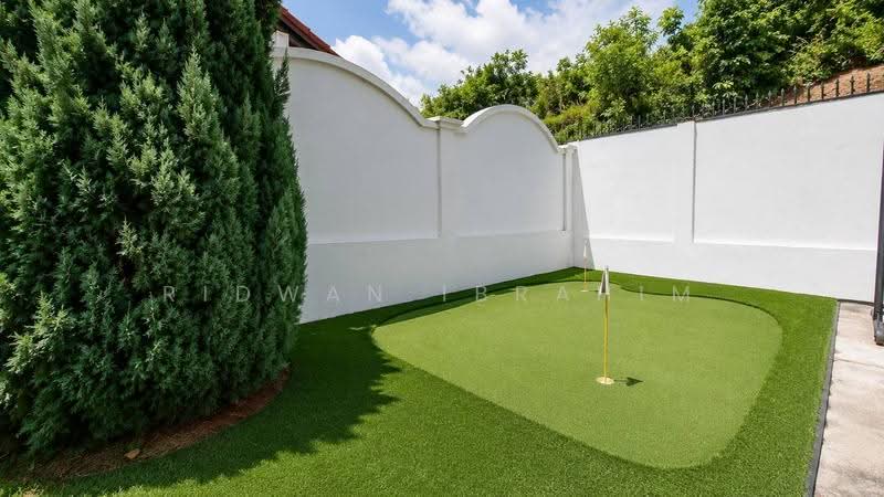 Bungalow House untuk Dijual di Seksyen 8 (Shah Alam) - Ridwan Ibrahim - Garden - PropertyGuru.com.my