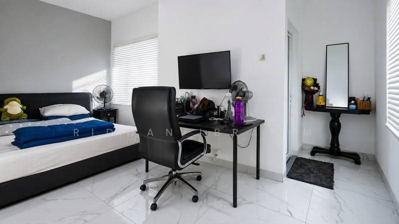 Bungalow House untuk Dijual di Seksyen 8 (Shah Alam) - Ridwan Ibrahim - Bedroom - PropertyGuru.com.my
