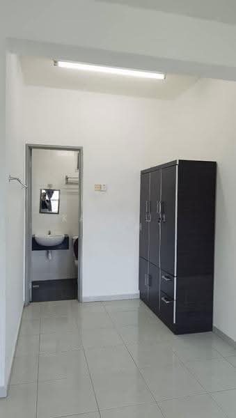 Kondominium untuk Disewa di Kelisa Heights - Kah Hui Teoh - Bathroom - PropertyGuru.com.my