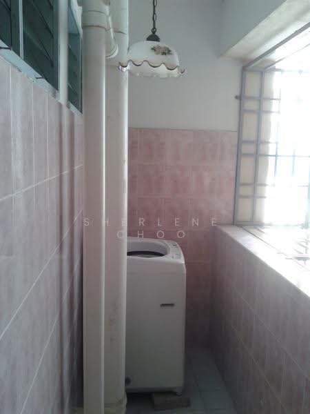 Apartment for Rent at Taman Pekaka Block 31 - Sherlene Choo - Balcony - PropertyGuru.com.my