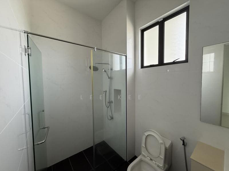 2-storey Terraced House for Sale in Batu Pahat (Johor) - Lee Kee - Bathroom - PropertyGuru.com.my