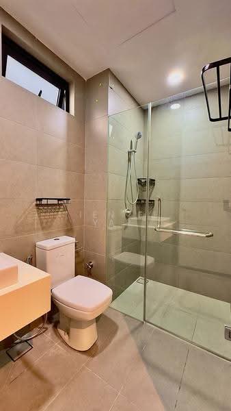 Kondominium untuk Dijual di Secoya Residence - Tien Ee Yap - Bathroom - PropertyGuru.com.my
