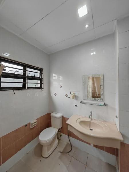 Townhouse for Rent in Sunway Damansara (Kota Damansara) - Doris Tung - Bathroom - PropertyGuru.com.my