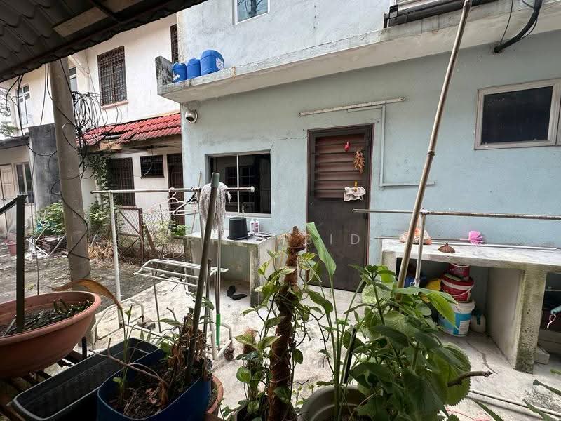 Rumah Teres untuk Dijual di Taman TTDI Jaya (Shah Alam) - Azri Zabidin - Exterior - PropertyGuru.com.my