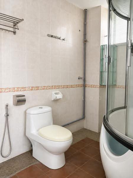 Semi-Detached House for Sale in Taman Mutiara Indah (Puchong) - Rachel Loo - Bathroom - PropertyGuru.com.my