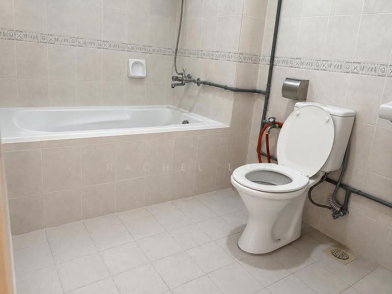 Semi-Detached House for Sale in Taman Mutiara Indah (Puchong) - Rachel Loo - Bathroom - PropertyGuru.com.my