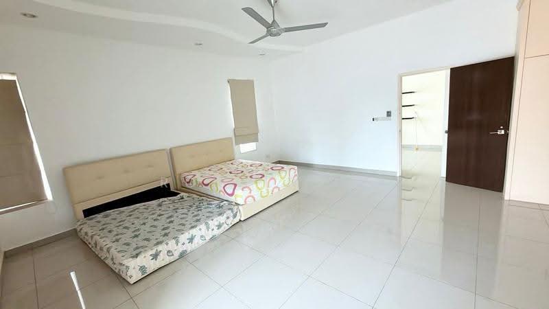 Rumah Teres 2-Tingkat untuk Dijual di Kampung Perlis (Bayan Lepas) - Ronald Ng - Bedroom - PropertyGuru.com.my