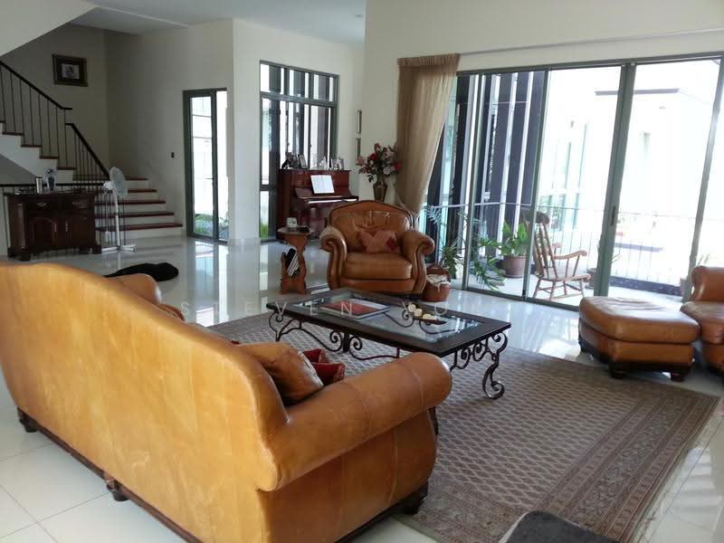 Bungalow House for Sale in Setia Hills (Ampang) - Steven Yong - Living Room - PropertyGuru.com.my