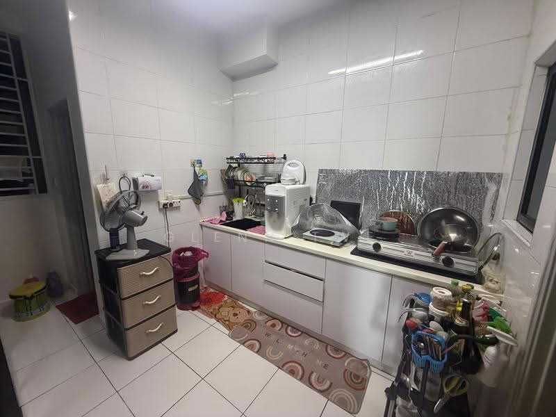 Service Residence for Rent at Sky Gardens Residences - Glenn Twe - Kitchen - PropertyGuru.com.my