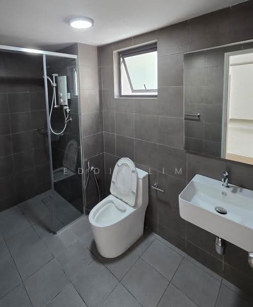 Service Residence for Sale at Berkeley Uptown - Eddie Lim - Bathroom - PropertyGuru.com.my