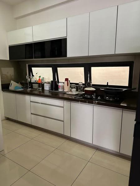 Kediaman Servis untuk Dijual di Mahkota Impian - Shue Lim - Kitchen - PropertyGuru.com.my