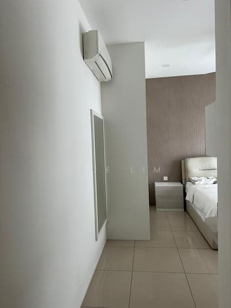 Kediaman Servis untuk Dijual di Mahkota Impian - Shue Lim - Bedroom - PropertyGuru.com.my