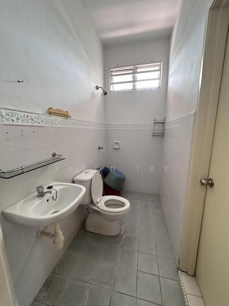 Rumah Kluster untuk Dijual di Ayer Keroh (Melaka) - Jason Tay - Bathroom - PropertyGuru.com.my