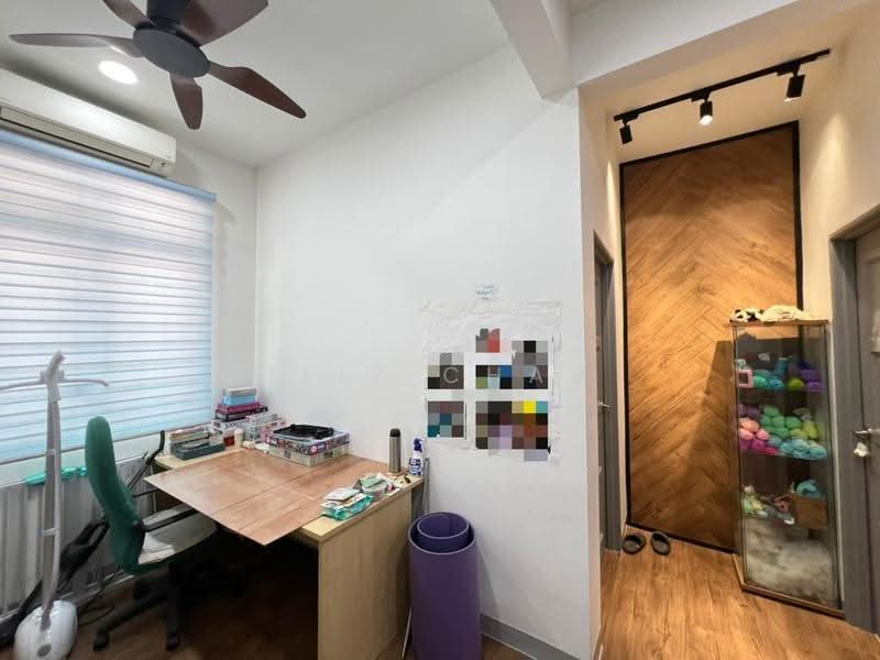 2-storey Terraced House for Sale in Saujana Damansara (Damansara Damai) - Eliz Chan - Study - PropertyGuru.com.my