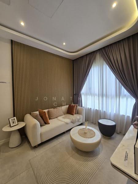 Pangsapuri untuk Dijual di Bukit Subang - Jonathan Chai - Living Room - PropertyGuru.com.my