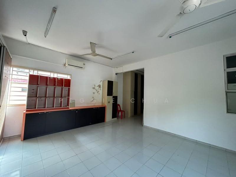 Rumah Teres 2-Tingkat untuk Disewa di Taman Ehsan Jaya (Ulu Tiram) - Peggie Chua - PropertyGuru.com.my