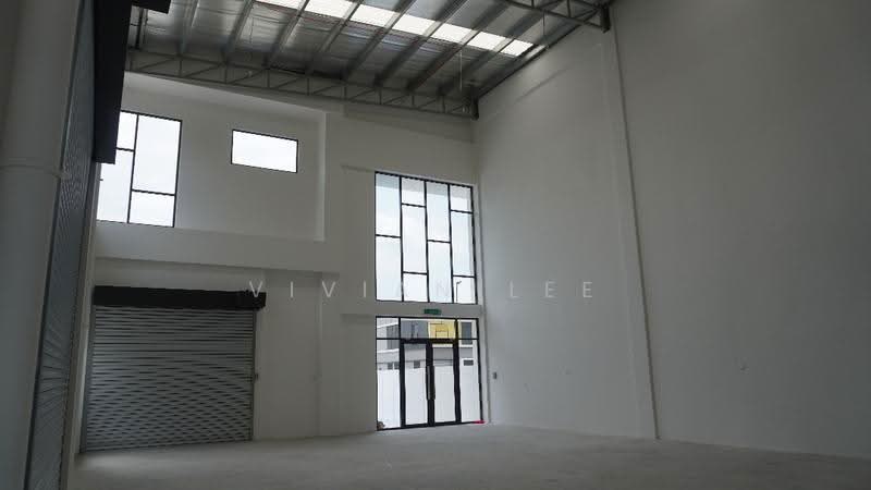 Semi-D Factory for Sale in Puncak Alam (Selangor) - Vivian Lee - Entrance - PropertyGuru.com.my