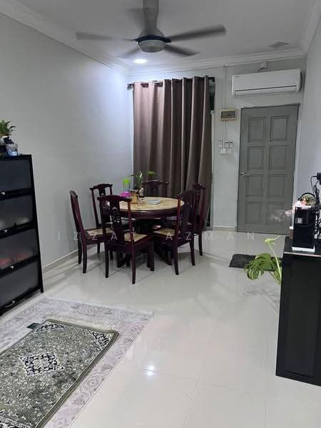 Rumah Teres 1-Tingkat untuk Dijual di Kuantan (Pahang) - Izzat Azman - Dining Room - PropertyGuru.com.my