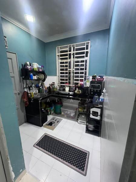 Rumah Teres 1-Tingkat untuk Dijual di Kuantan (Pahang) - Izzat Azman - Kitchen - PropertyGuru.com.my