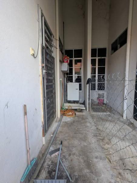 Rumah Teres 1-Tingkat untuk Dijual di Kuantan (Pahang) - Izzat Azman - Exterior - PropertyGuru.com.my