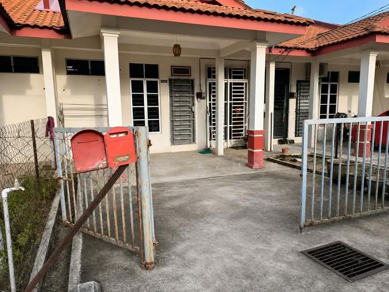 Rumah Teres 1-Tingkat untuk Dijual di Kuantan (Pahang) - Izzat Azman - Exterior - PropertyGuru.com.my